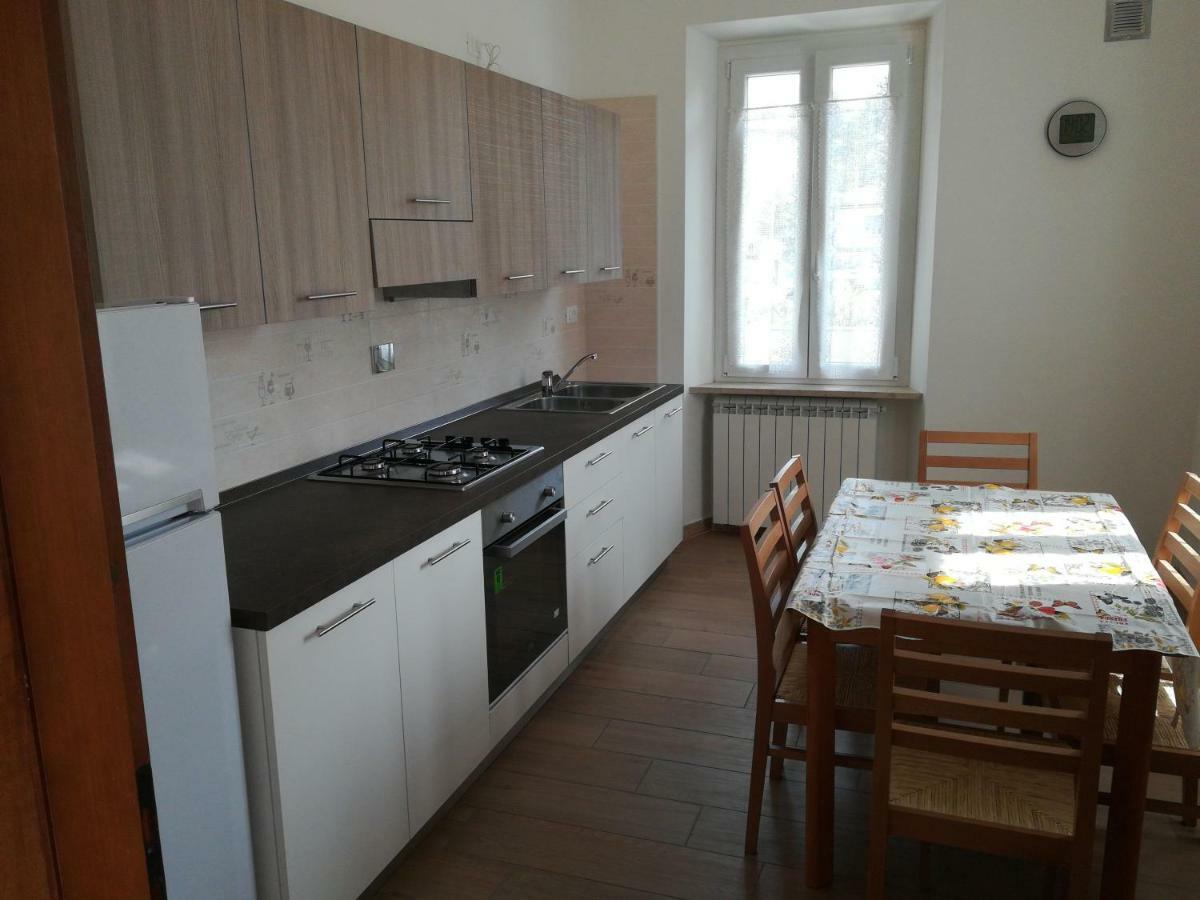 גוריציה Agli Oleandri Appartamento In Villa Con Con Parcheggio מראה חיצוני תמונה